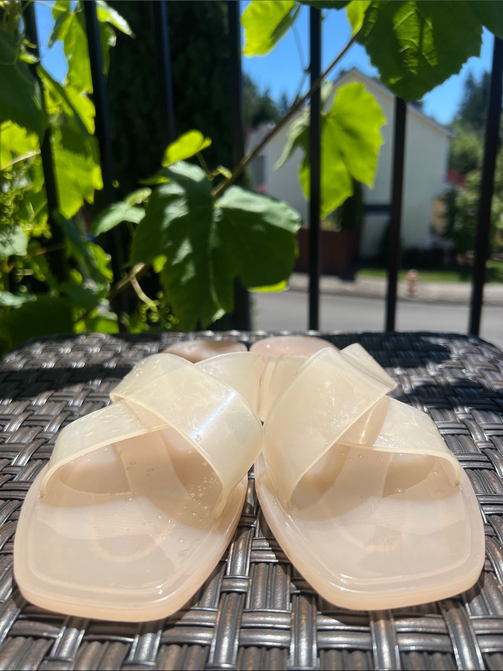 Anthropologie Pale Pink Jelly Slide Sandals with Clear Cross Straps - Picture 9 of 10